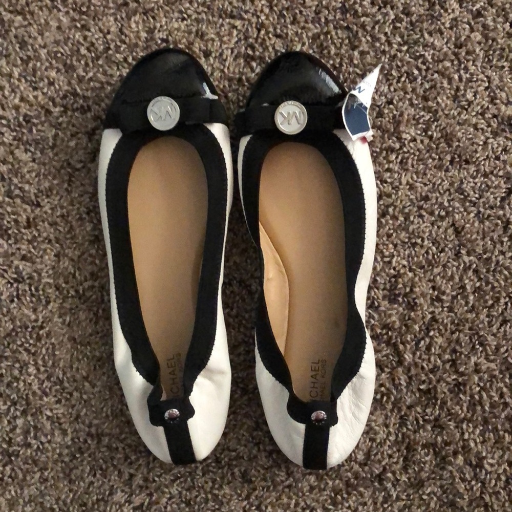 Michael Kors shoes size 8
